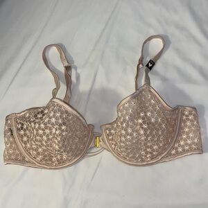 NWT Women’s Victoria’s Secret Bra